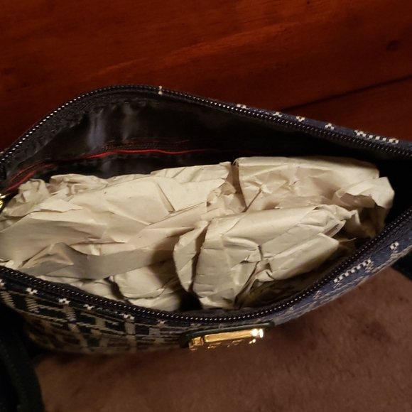 Sandals - Picture 4 of 5